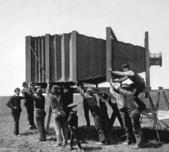 İlk Fotoğraf Makinesi