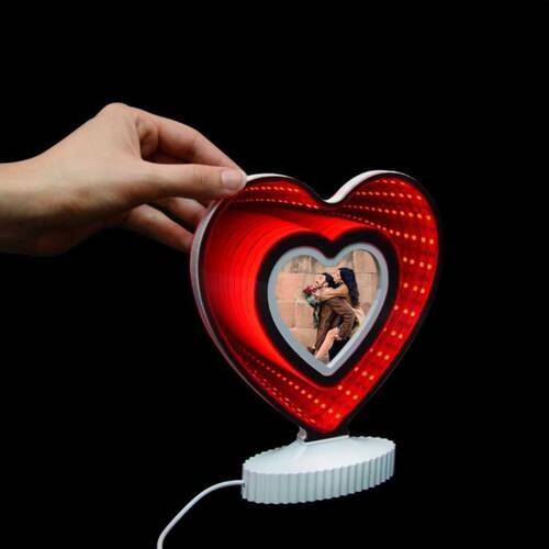 Sevgiliye Hediye 3D Kırmızı Led Işıklı Kalp Çerçeve