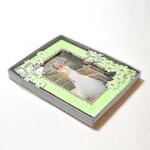 Kişiye Özel Fotoğraflı Kelebek Ve Çiçek Detaylı Yeşil Çerçeve - 15X21