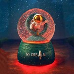 Müzikli Ve Hareketli Astronotlu Kar Küresi