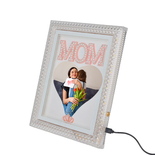 Led Işıklı Mom Kristal Fotoğraf Çerçevesi