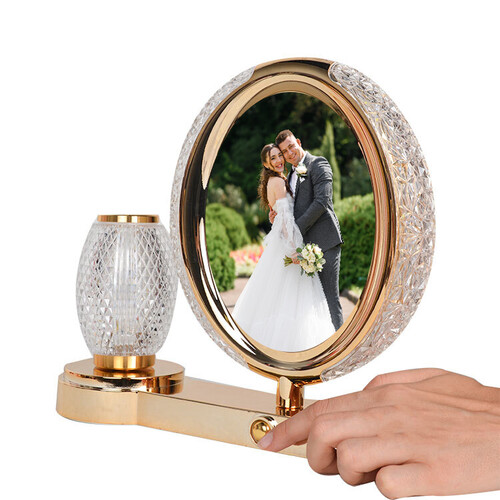 Ledli Kristal Vazolu Fotoğraf Çerçevesi